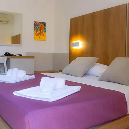 Hotel Sikania 3*