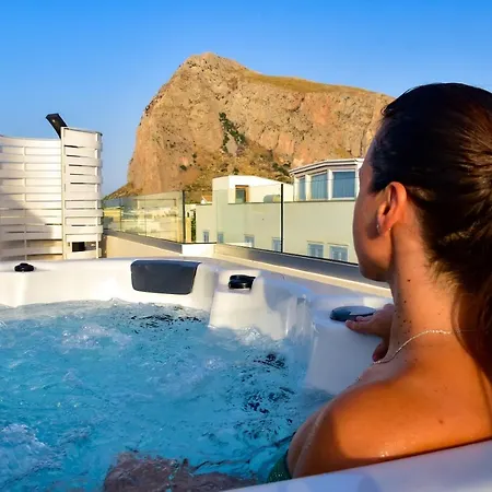 호텔 Sikania 산비토로카포